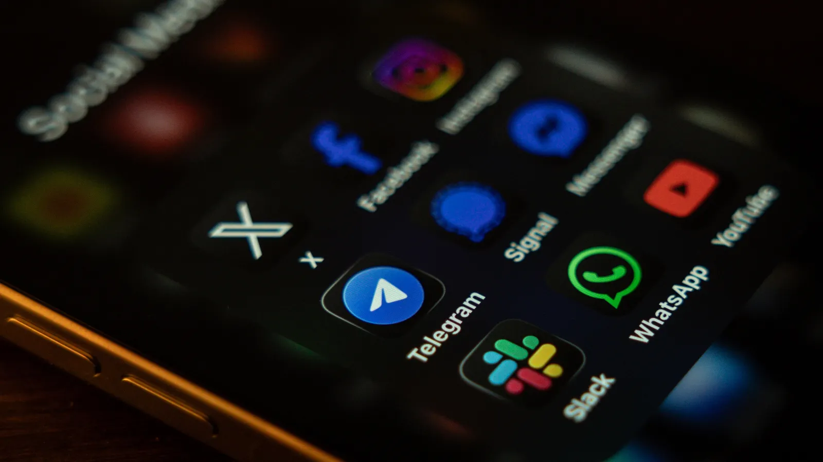 CISA urges mobile security as it warns of sophisticated spyware attacks